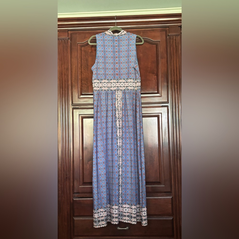 WISP brand size 16 long dress very flattering. - Picture 5 of 7